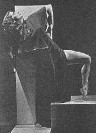Waldeen at the Guild Theatre (1938).